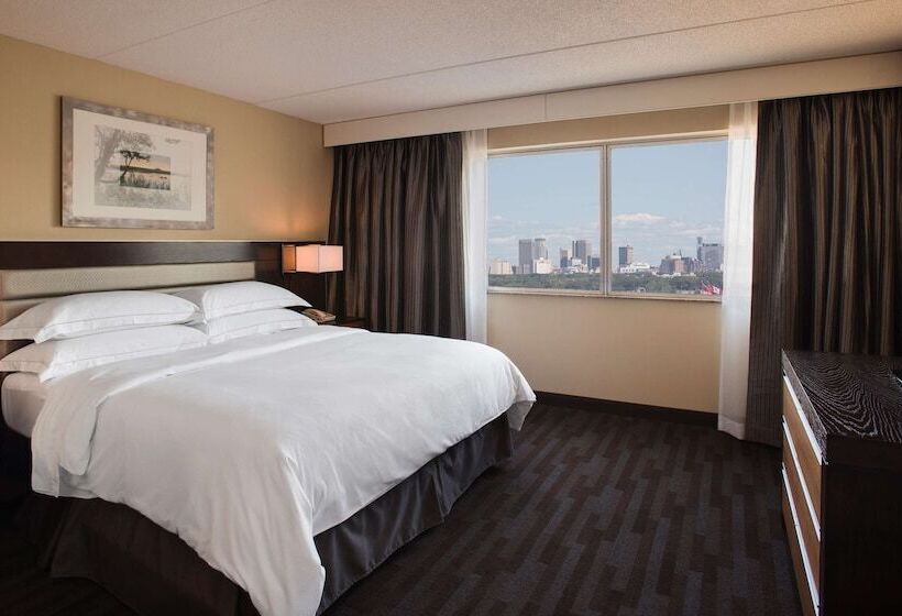 스위트 킹사이즈 침대, Hilton Winnipeg Airport Suites