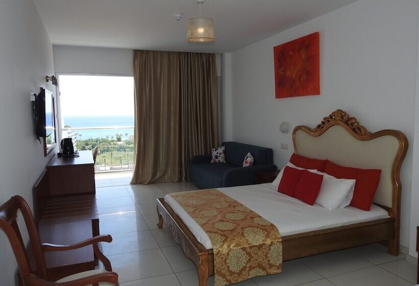 Номер Deluxe Вид на Море, Corfu