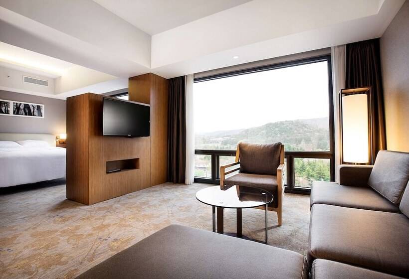 سوییت جونیور, Hilton Gyeongju