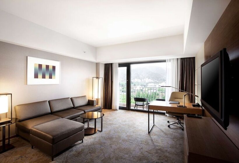 سوئیت پریمیوم, Hilton Gyeongju