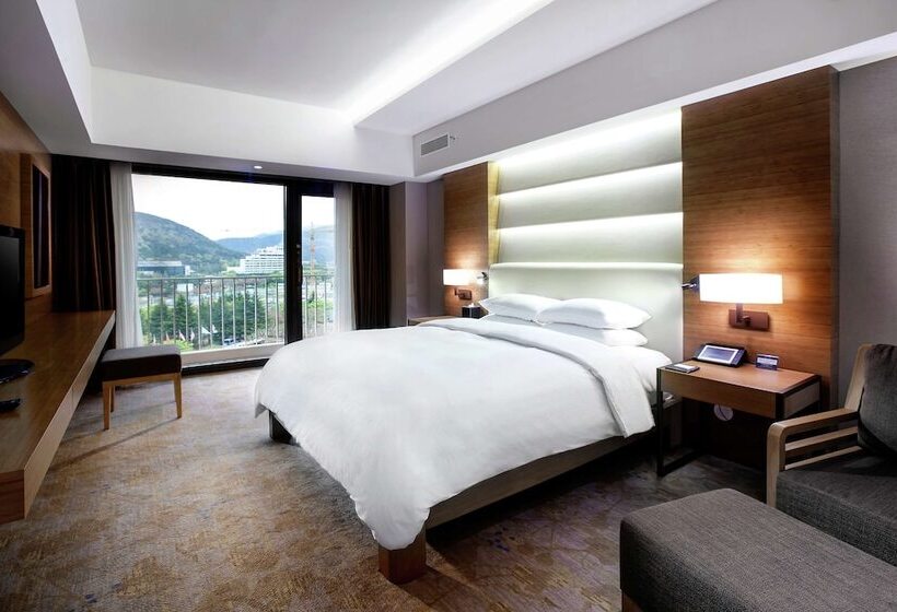 سوئیت پریمیوم, Hilton Gyeongju
