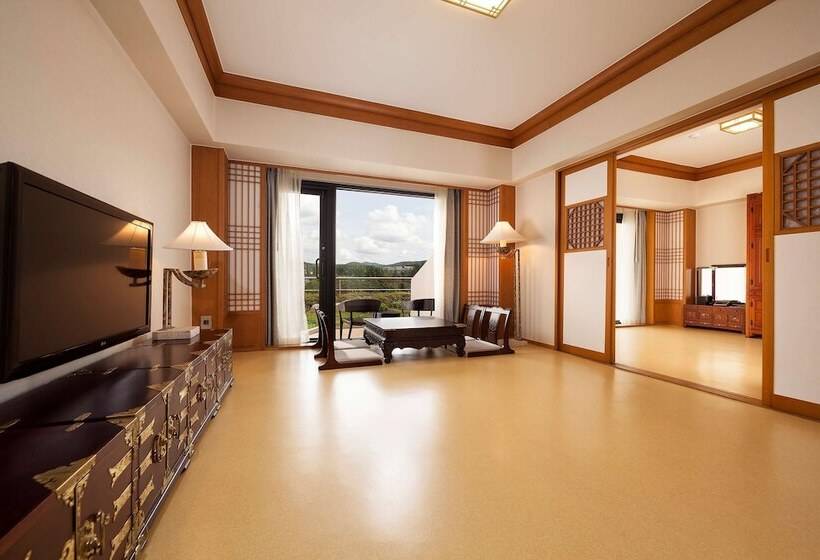 سوئیت پریمیوم, Hilton Gyeongju