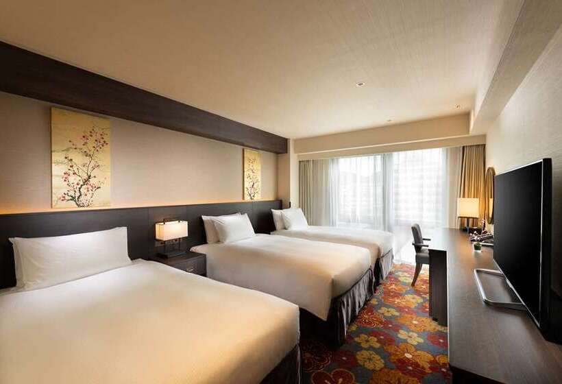 اتاق لوکس سه تخته, Hilton Gyeongju