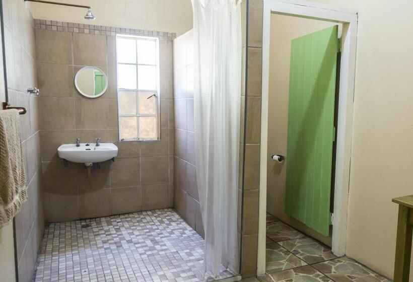 Бунгало Стандарт, Sandflats B&b Self Catering