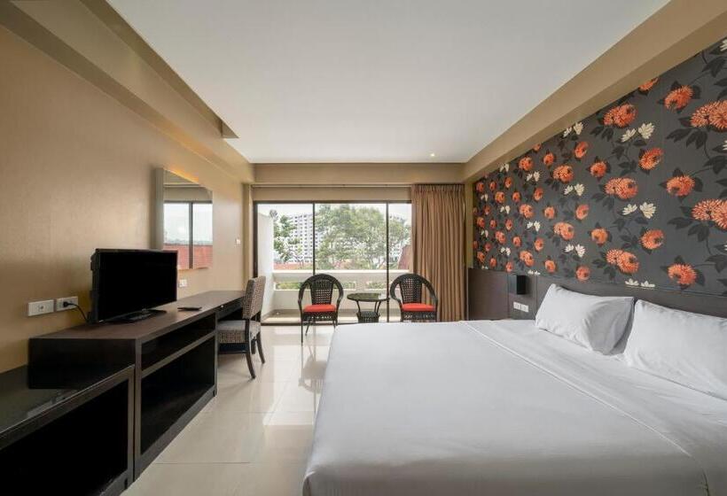Номер Superior Вид на Город, Welcome Plaza Hotel Pattaya