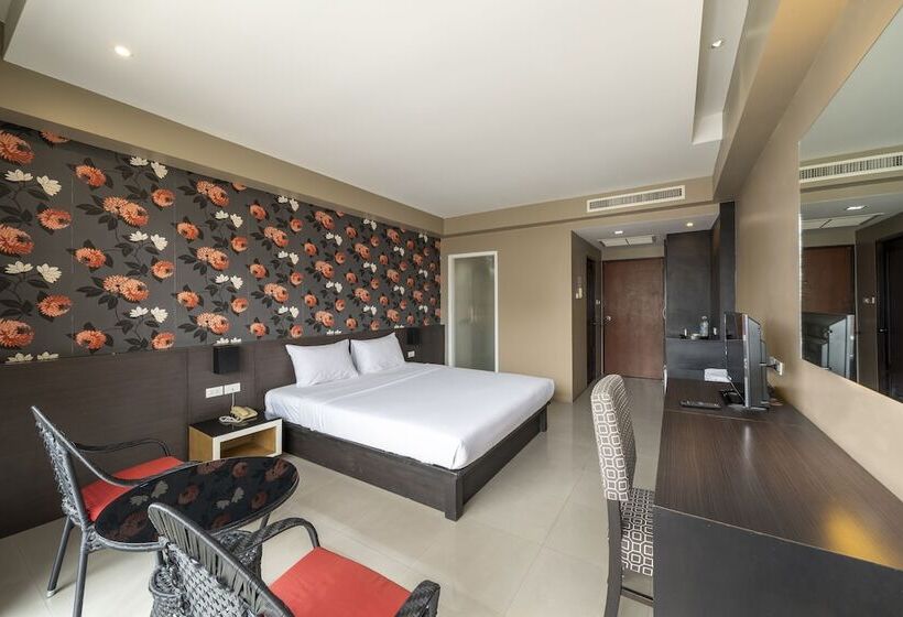 Номер Superior Вид на Город, Welcome Plaza Hotel Pattaya