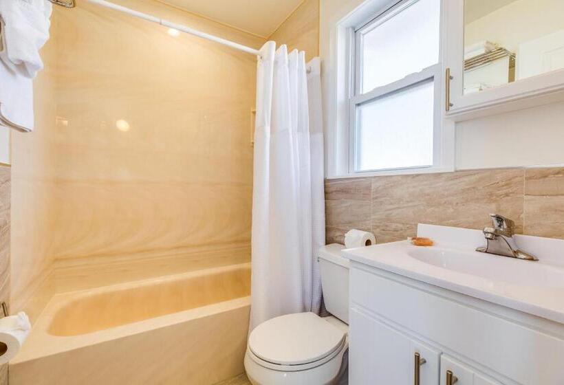 Номер Deluxe Одноместный, Colonial Shores Resort