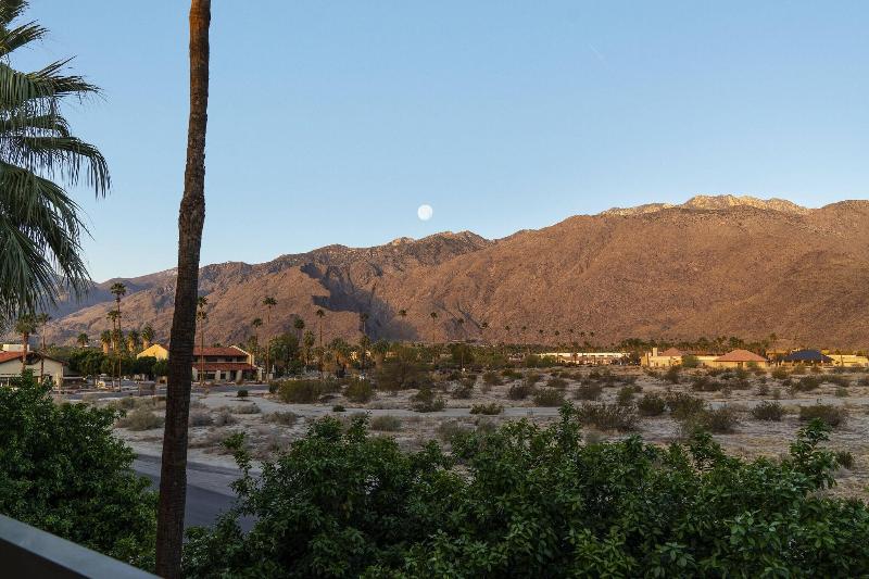 Suite Lit King, Courtyard By Marriott Palm Springs