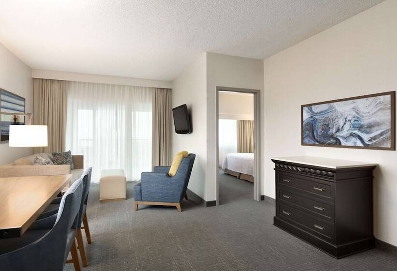 Люкс 2 Спальни, Embassy Suites By Hilton Monterey Bay Seaside