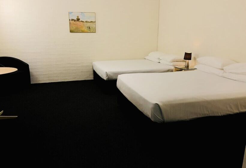 Номер Стандарт, Campbelltown Colonial Motor Inn