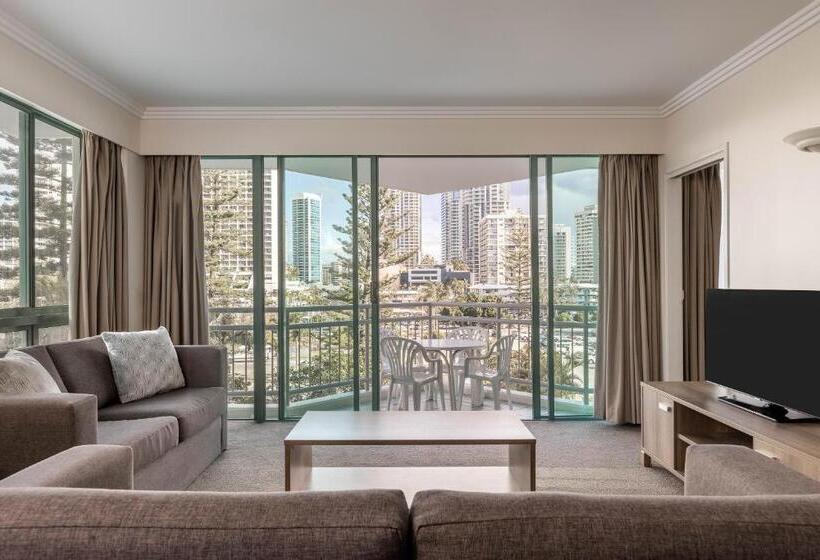 آپارتمان 2 خوابه, Mantra Crown Towers