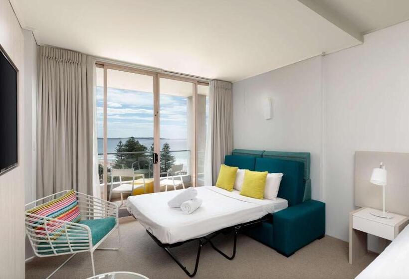 带大床的高级房间, Rydges Cronulla Beachside