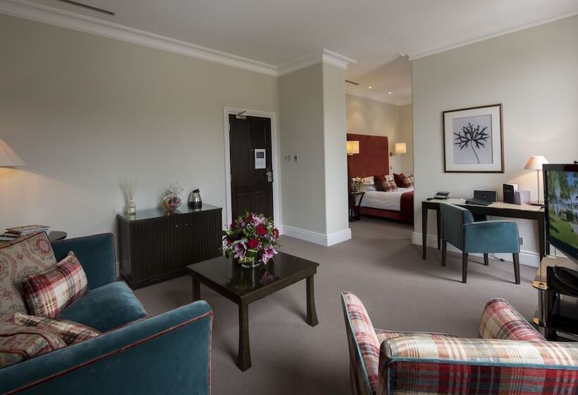 سوییت اجرایی, Bedford Lodge Hotel & Spa