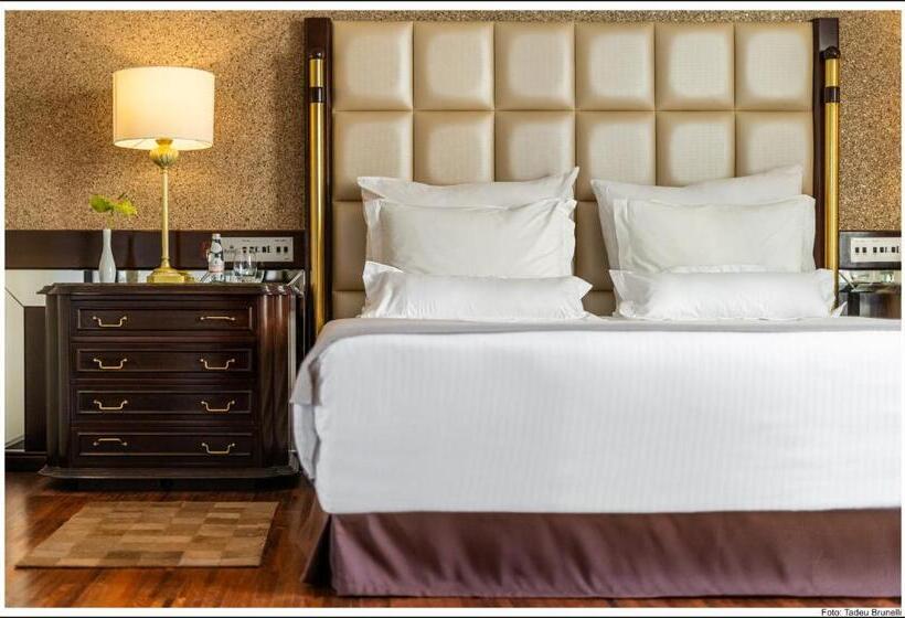 Президентский Люкс, Bourbon Hotel & Suites Curitiba