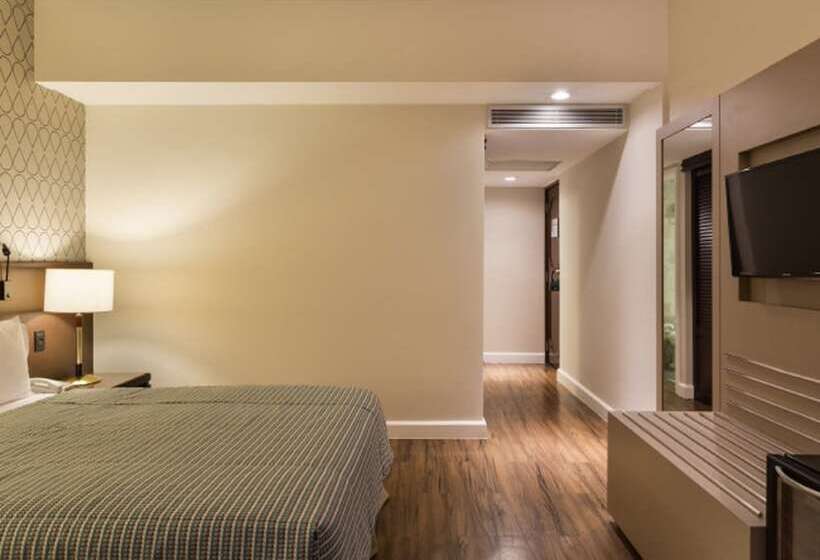 Номер Superior, Bourbon Hotel & Suites Curitiba