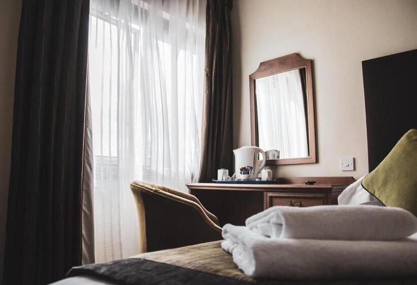 اتاق استاندارد با چشم‌انداز, The Angus Hotel & Spa