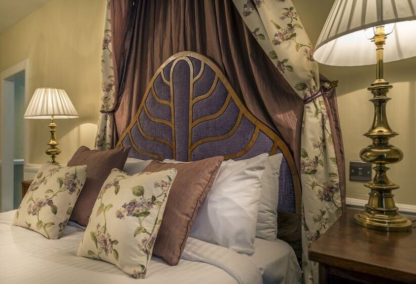 Номер Superior, The Three Swans Hotel, Market Harborough, Leicestershire