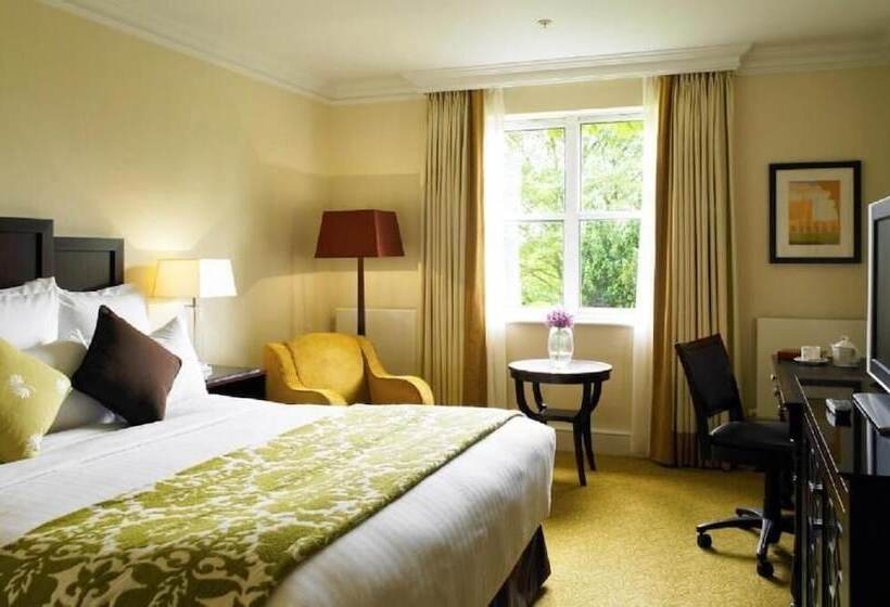 اتاق سوپریور, Meon Valley Hotel, Golf & Country Club