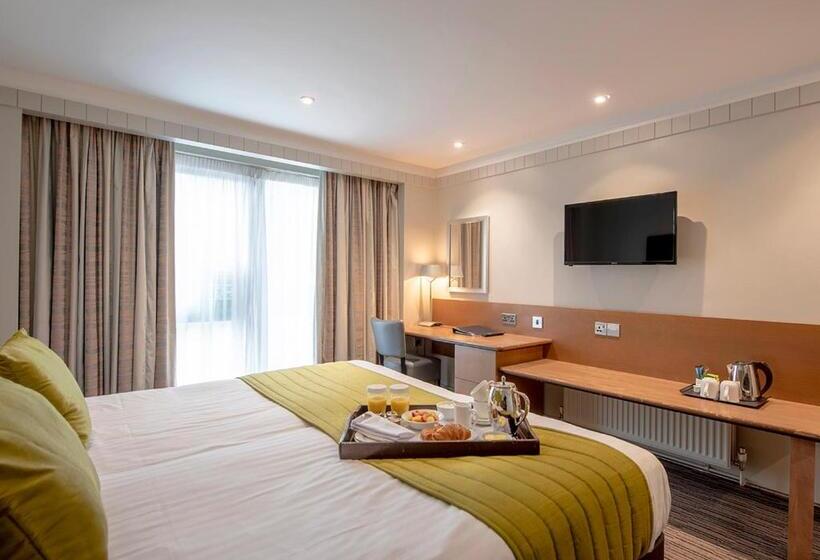 Номер Стандарт, Hogs Back Hotel & Spa