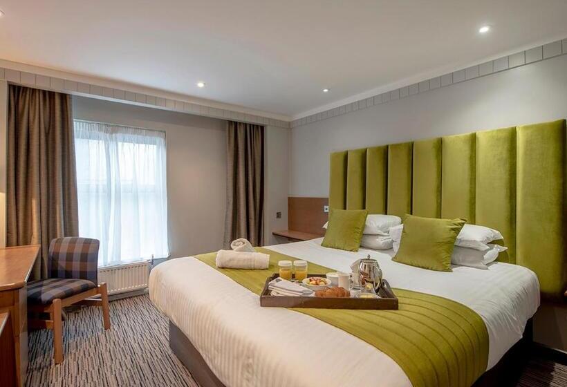 Номер Стандарт, Hogs Back Hotel & Spa