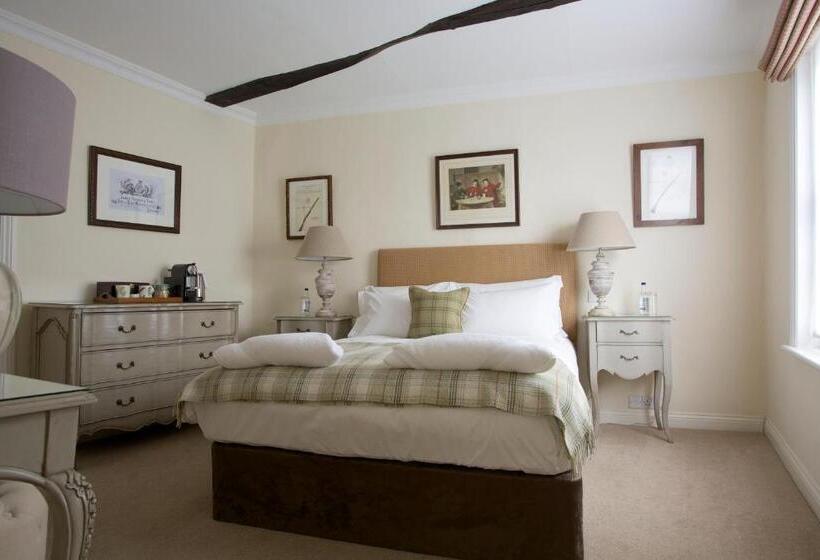 Номер Стандарт, The Royal Oak, Yattendon