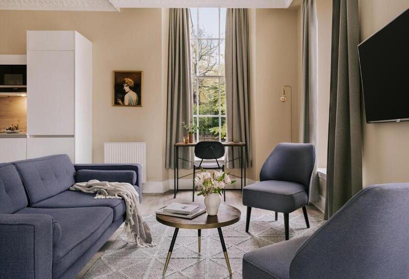 Апартаменты 2 Спальни, Sonder Royal Garden