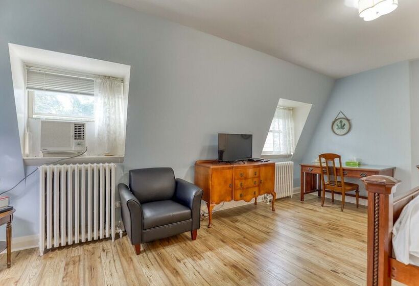 Номер Стандарт Двуспальная Кровать, Hochelaga Inn