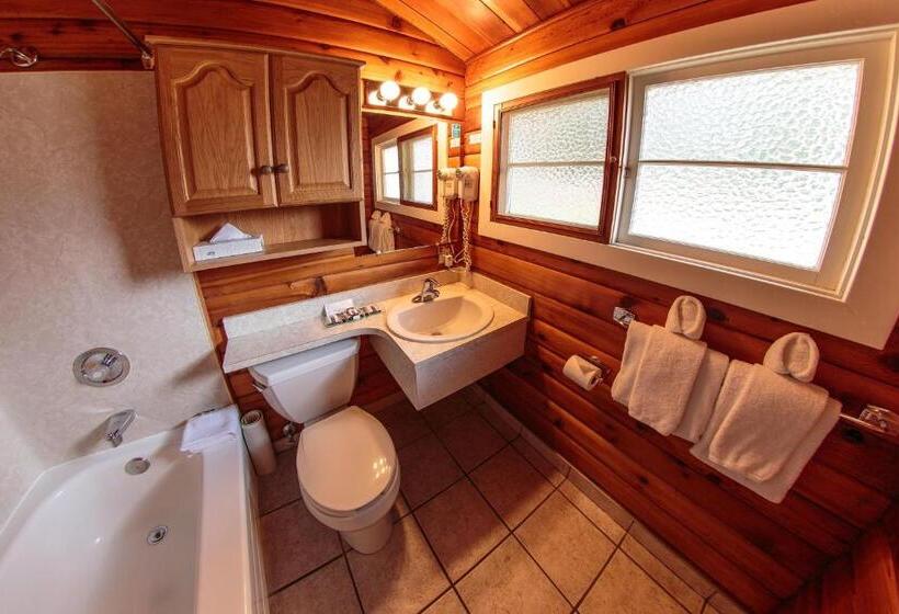 Family Suite, Jasper House Bungalows