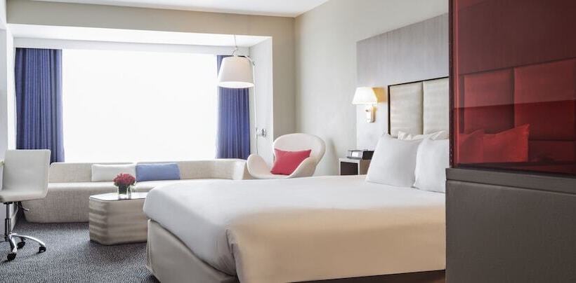 חדר סופריור, Novotel Montreal Center