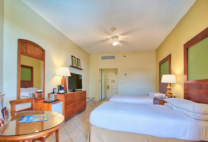 اتاق استاندارد با 2 تخت دوبل, Fiesta Resort Central Pacific   All Inclusive