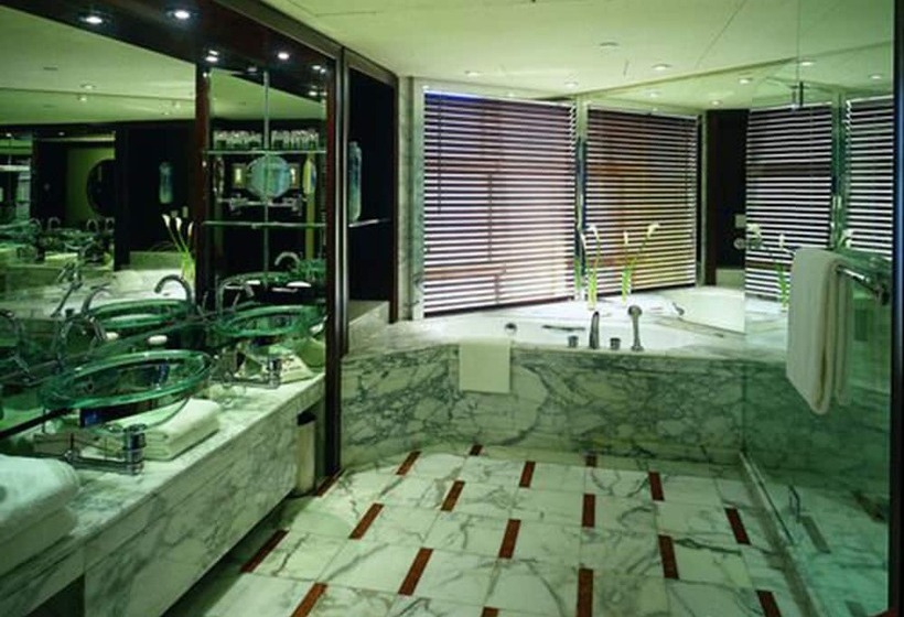 اتاق کلاب, Grand Hyatt Shanghai