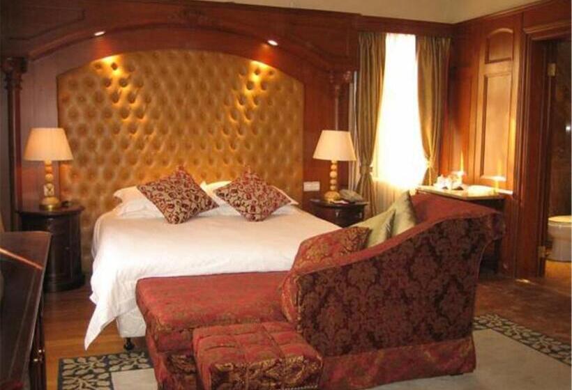 اتاق کلاسیک با تخت دونفره, Jin Jiang Pacific