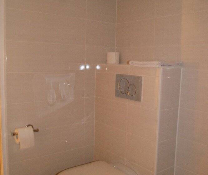 اتاق سوپریور, D Amiens