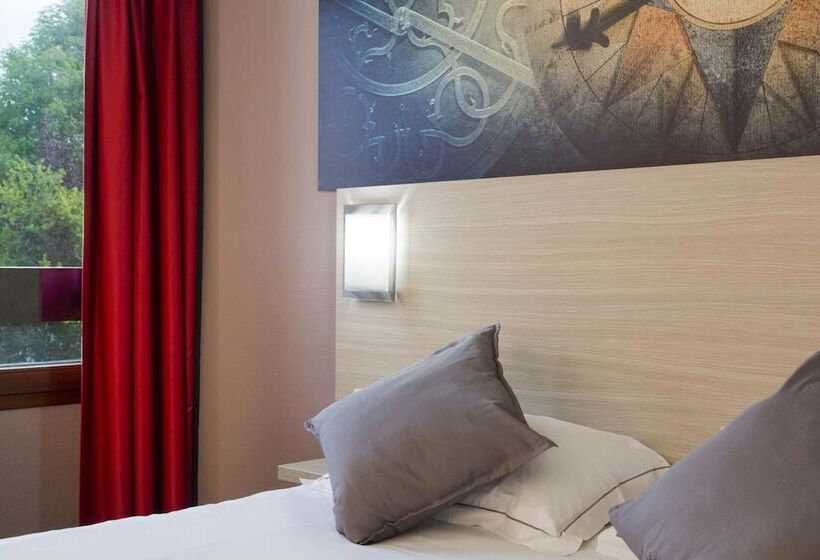 Quarto Quádruplo Estandar, Hôtel éden   Metz Nord   Woippy   Porte Du Luxembourg