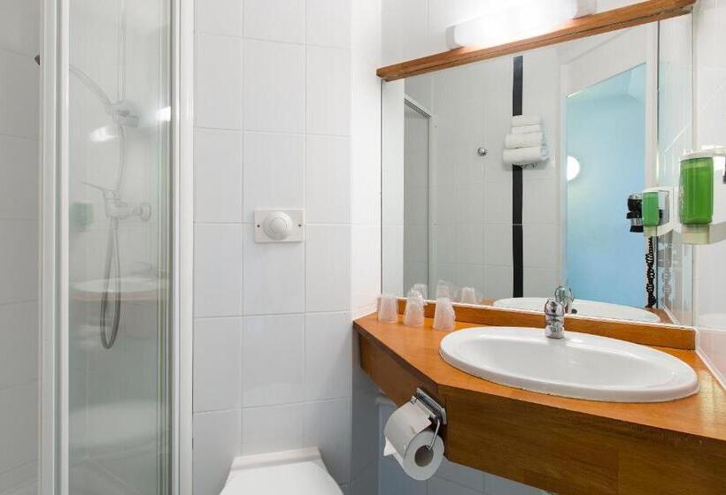 Номер Стандарт Трехместный, Hôtel éden   Metz Nord   Woippy   Porte Du Luxembourg