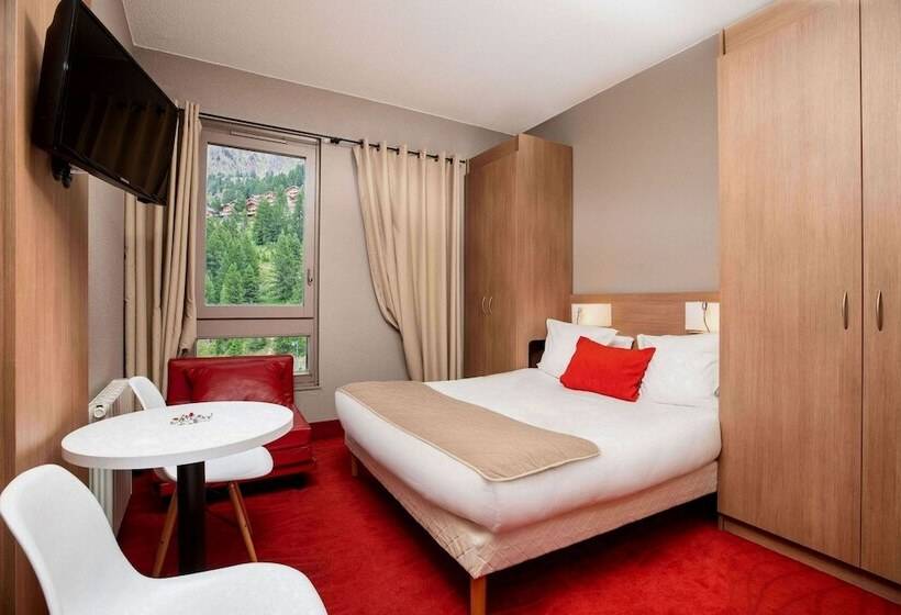 Номер Стандарт Трехместный, Sowell Hotels Le Pas Du Loup