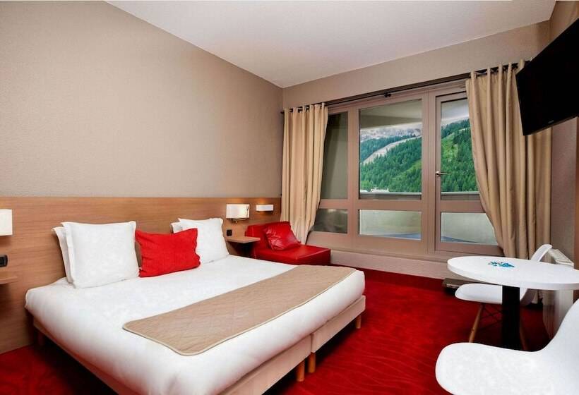 Номер Стандарт с Балконом, Sowell Hotels Le Pas Du Loup
