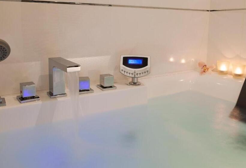 스위트, Neho Suites Cannes Croisette