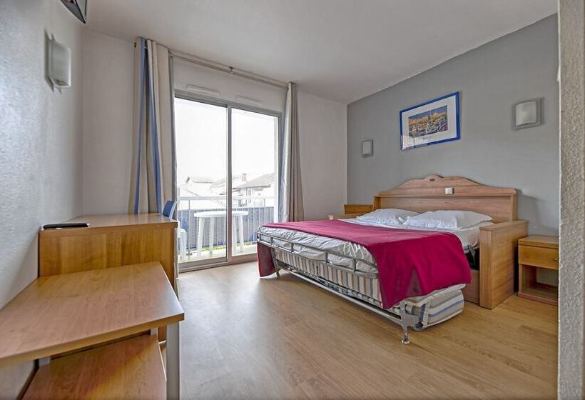 스탠다드 스튜디오, Residence Goelia Sun City