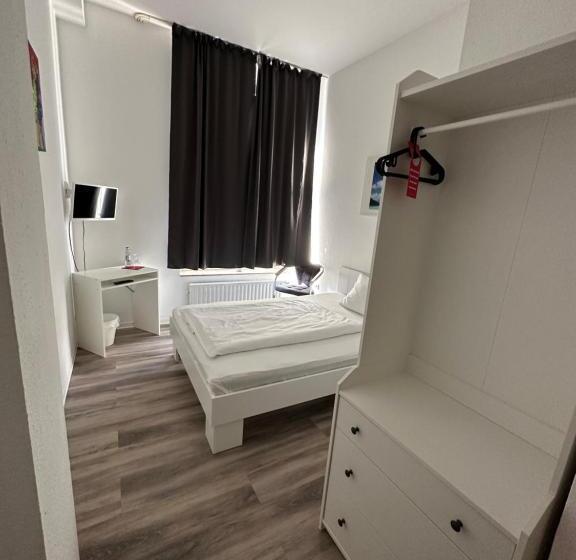 Номер Стандарт, Astor
