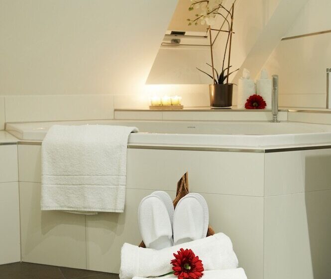 Люкс Повышенной Комфортности, Best Western Plus Parkhotel Erding