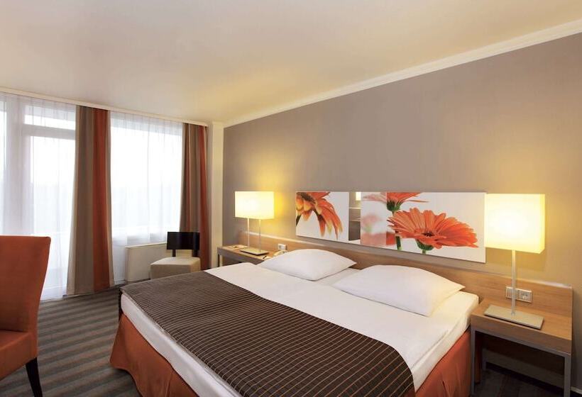 Номер Комфорт, H4 Hotel Frankfurt Messe