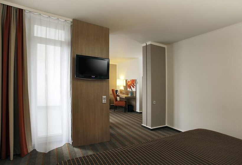 Семейный Номер, H4 Hotel Frankfurt Messe