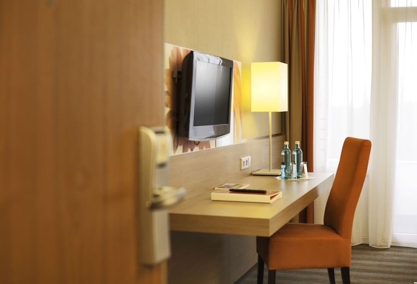 Номер Комфорт Индивидуальный, H4 Hotel Frankfurt Messe