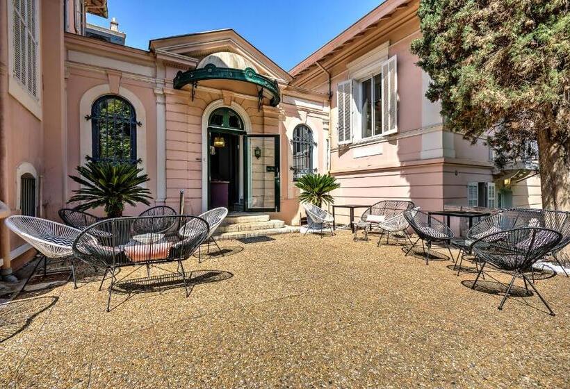 Quarto Triplo Clássico, Villa Claudia Hotel Cannes Centre   Parking