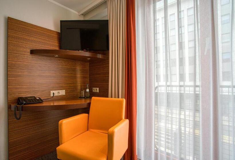 اتاق استاندارد یک نفره, Kommerzhotel Köln