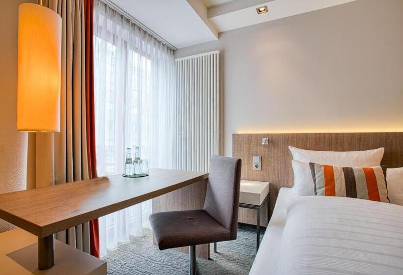اتاق استاندارد, Kommerzhotel Köln