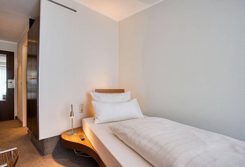 اتاق استاندارد یک نفره, Kommerzhotel Köln