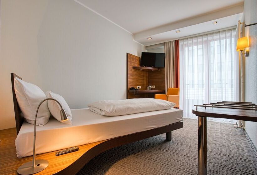 اتاق استاندارد یک نفره, Kommerzhotel Köln