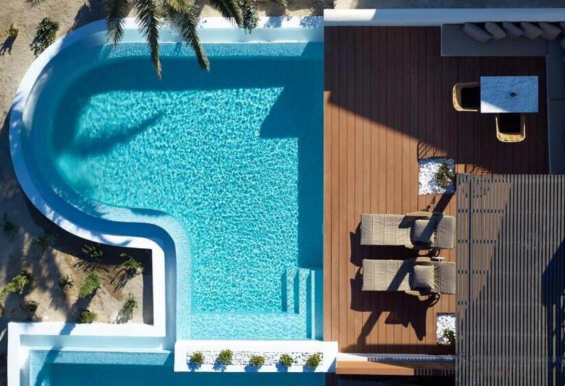 سوییت سوپریور, 9 Muses Santorini Resort